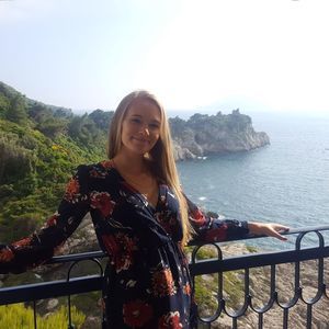 Meet your Posher, Gabby